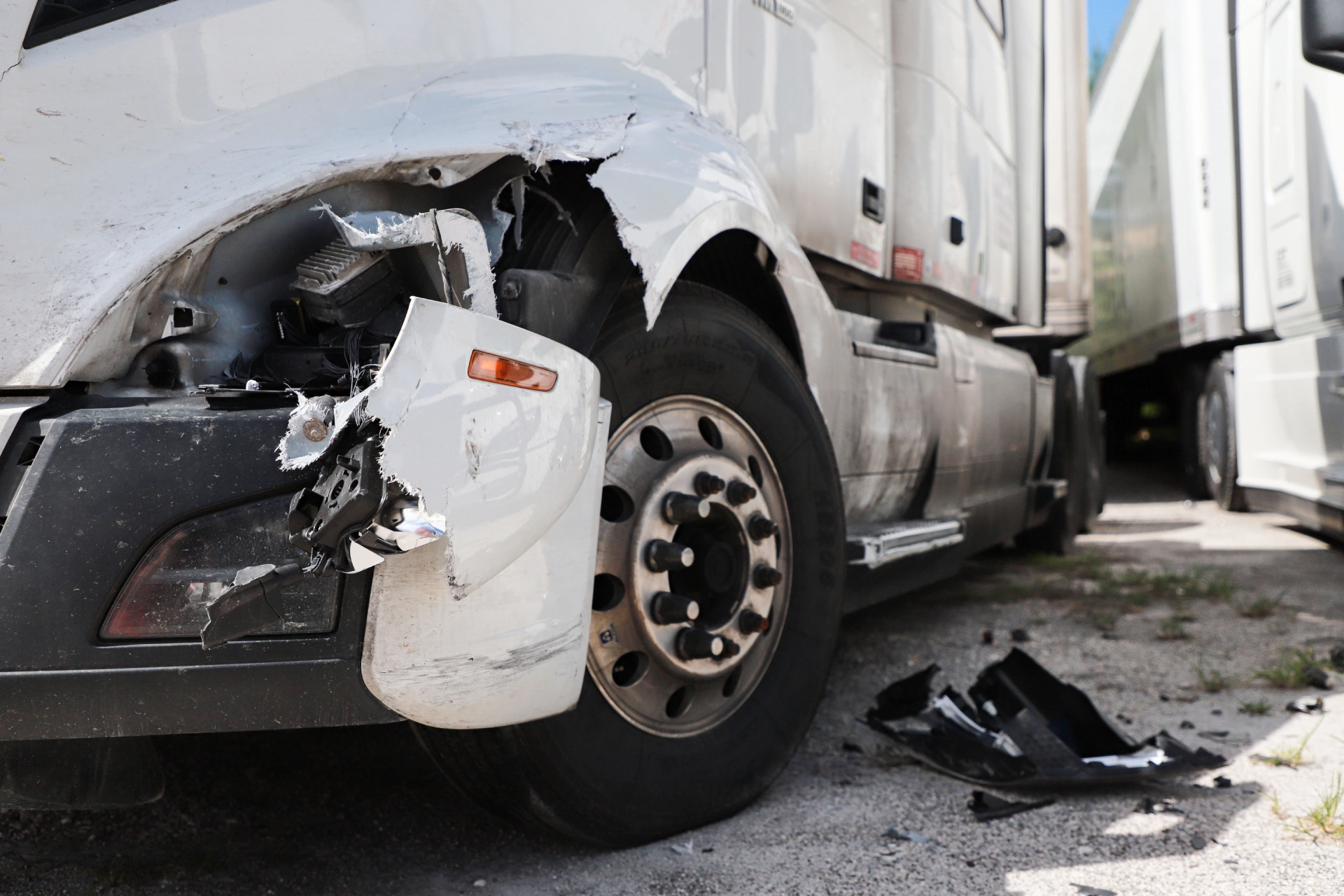 semi-truck-accident-front